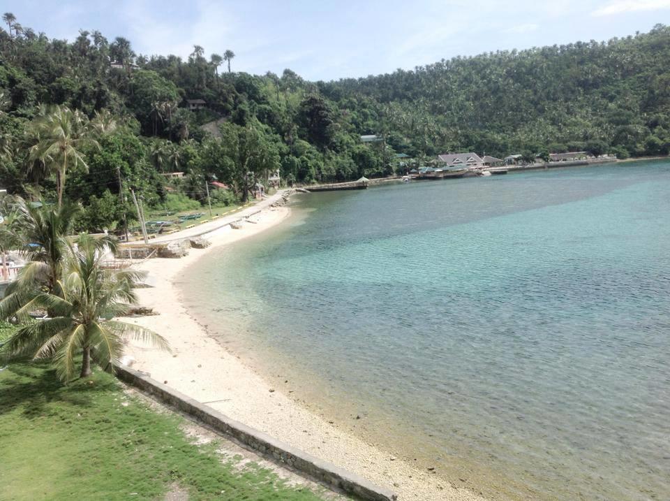 Blue Crystal Beach Resort Puerto Galera Exterior photo